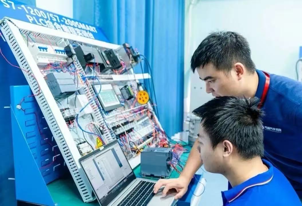 dfa513aacccad633718490f7d07bb0c9